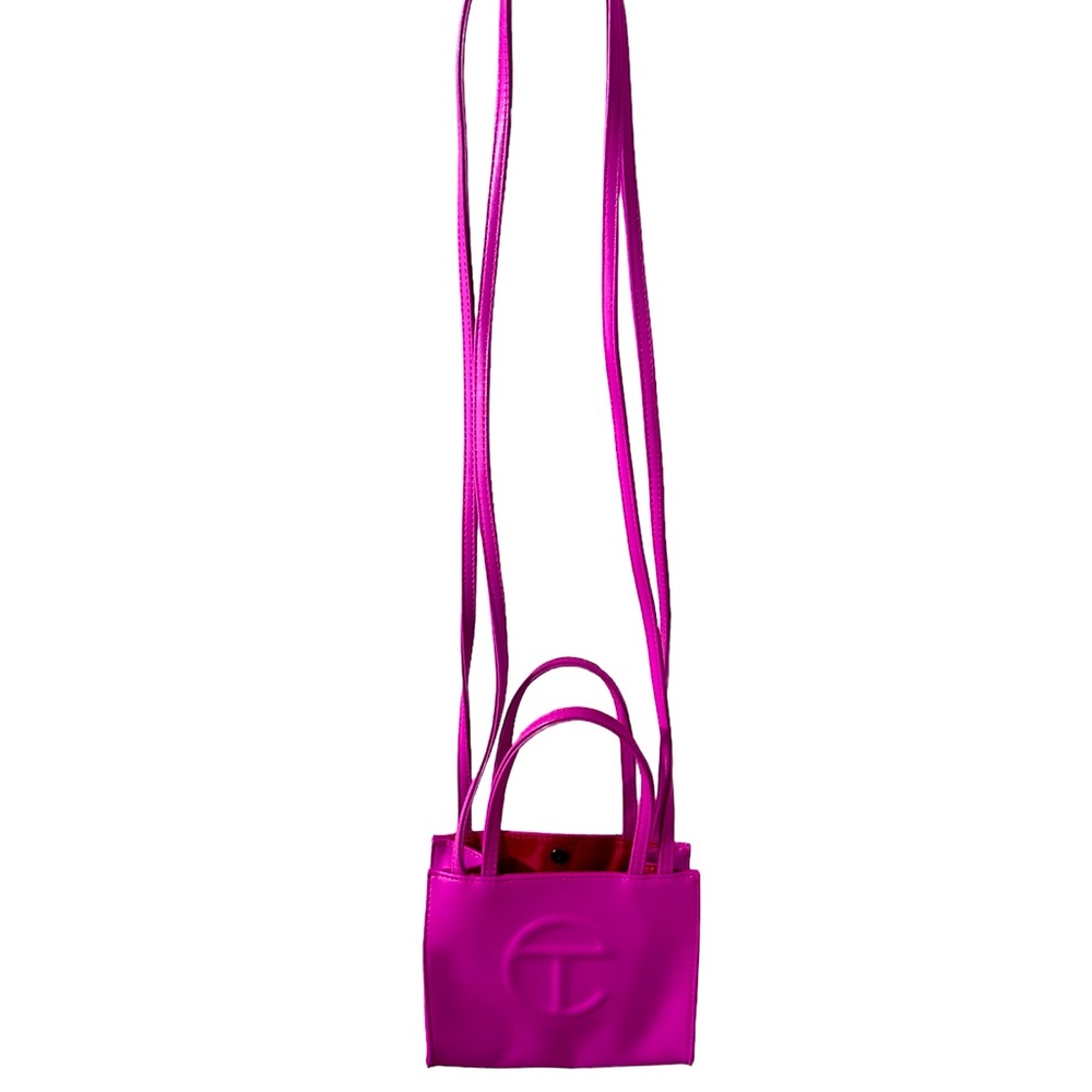 Small Telfar bag color Azalea (hot pink)